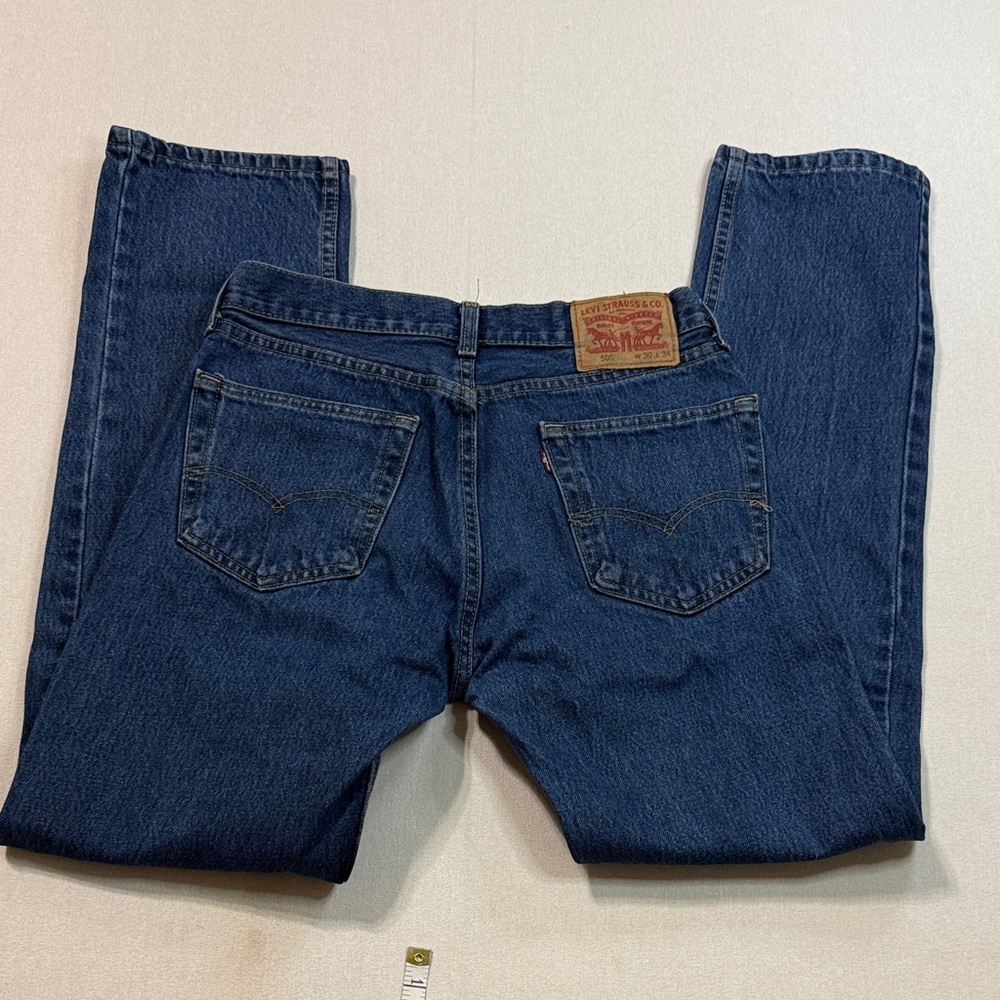 Levi's Classic Indigo Straight Jeans